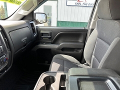 Used 2017 Chevrolet Silverado 1500 4WD Crew Cab LT Z71 at House of Carz near Rochester, IN
