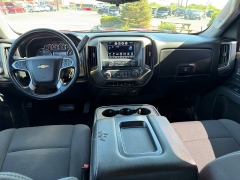 Used 2018  Chevrolet Silverado 1500 4WD Crew Cab LT at House of Carz near Rochester, IN