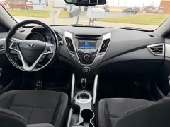 Used 2013  Hyundai Veloster 3d Coupe RE&colon;MIX Auto at House of Carz near Rochester&comma; IN