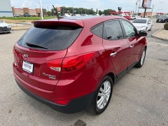 Used 2012  Hyundai Tucson 4d SUV FWD Limited at House of Carz near Rochester&comma; IN
