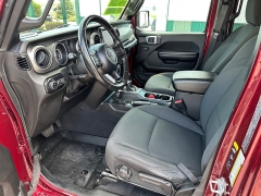 Used 2021 Jeep Gladiator Willys 4x4 at House of Carz near Rochester, IN