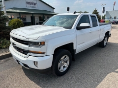 Used 2018 Chevrolet Silverado 1500 4WD Double Cab LT Z71 at House of Carz near Rochester, IN