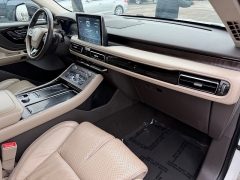 Used 2020  Lincoln Aviator 4d SUV AWD Grand Touring at House of Carz near Rochester&comma; IN