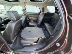 Used 2020  Chevrolet Traverse 4d SUV AWD LT Leather at House of Carz near Rochester&comma; IN