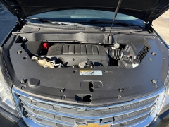 Used 2017  Chevrolet Traverse 4d SUV FWD LT w/1LT at House of Carz near Rochester, IN