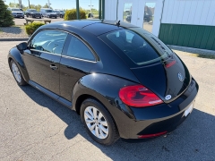 Used 2014  Volkswagen Beetle 2d Coupe 1&period;8T w&sol;Sunroof Auto&sol;PZEV at House of Carz near Rochester&comma; IN