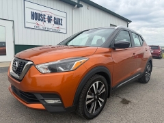  2020 Nissan Kicks 4d SUV FWD SR at House of Carz near Rochester&comma; IN