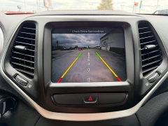 Used 2016  Jeep Cherokee 4d SUV 4WD Trailhawk V6 at House of Carz near Rochester&comma; IN