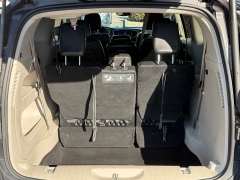 Used 2017  Chrysler Pacifica 4d Wagon Touring-L at House of Carz near Rochester&comma; IN