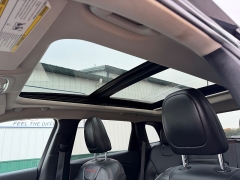 Used 2016  Jeep Cherokee 4d SUV 4WD Trailhawk V6 at House of Carz near Rochester, IN