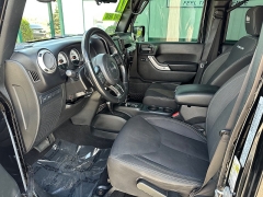 Used 2017 Jeep Wrangler Unlimited 4d Convertible Rubicon at House of Carz near Rochester, IN
