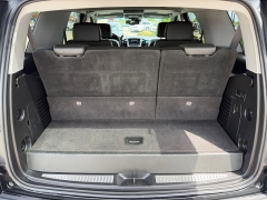 Used 2017  Chevrolet Tahoe 4d SUV 4WD LT at House of Carz near Rochester&comma; IN