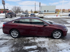Used 2016  Chevrolet Malibu 4d Sedan LT w&sol;1LT at House of Carz near Rochester&comma; IN