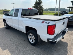 Used 2018 Chevrolet Silverado 1500 4WD Double Cab LT Z71 at House of Carz near Rochester, IN
