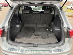 Used 2021  Volkswagen Tiguan 2&period;0T SE R-Line Black 4MOTION at House of Carz near Rochester&comma; IN