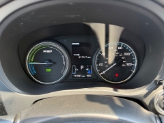 Used 2018  Mitsubishi Outlander Plug-In Hybrid 4d SUV AWC SEL at House of Carz near Rochester&comma; IN
