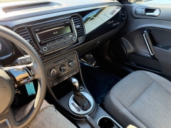Used 2014  Volkswagen Beetle 2d Coupe 1&period;8T w&sol;Sunroof Auto&sol;PZEV at House of Carz near Rochester&comma; IN