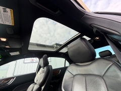 Used 2019  Lincoln Continental 4d Sedan AWD Select at House of Carz near Rochester&comma; IN