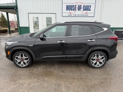 Used 2022  Kia Seltos SX DCT AWD at House of Carz near Rochester&comma; IN