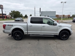 Used 2015  Ford F-150 4WD Supercrew Lariat 5 1&sol;2 at House of Carz near Rochester&comma; IN