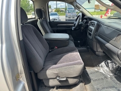 Used 2005 Dodge Ram 1500 4WD Reg Cab SLT at House of Carz near Rochester, IN