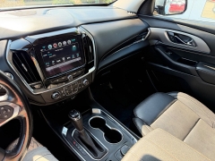 Used 2019  Chevrolet Traverse 4d SUV AWD LT Leather at House of Carz near Rochester&comma; IN