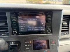 Used 2018  Toyota Sienna 4d Wagon LE 7-Pass w&sol;Auto Access Seat at House of Carz near Rochester&comma; IN