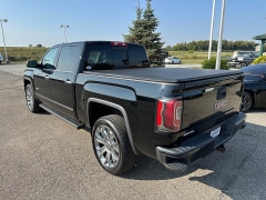 Used 2018 GMC Sierra 1500 4WD Crew Cab Denali at House of Carz near Rochester, IN