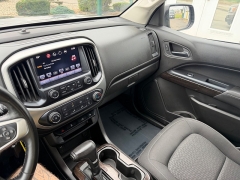 Used 2016  GMC Canyon 4WD Ext Cab SLE at House of Carz near Rochester&comma; IN