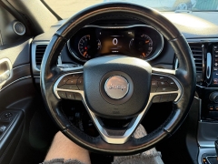 Used 2019  Jeep Grand Cherokee 4d SUV 4WD Limited V6 at House of Carz near Rochester, IN