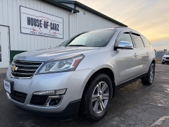  2015 Chevrolet Traverse 4d SUV AWD LT2 at House of Carz near Rochester&comma; IN