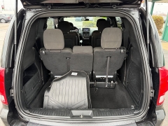 Used 2018  Dodge Grand Caravan 4d Wagon SE at House of Carz near Rochester&comma; IN