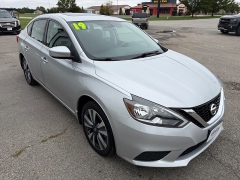 Used 2019  Nissan Sentra SV CVT at House of Carz near Rochester&comma; IN