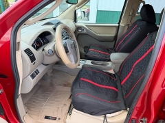 Used 2010  Nissan Frontier 4WD Crew Cab LE at House of Carz near Rochester&comma; IN