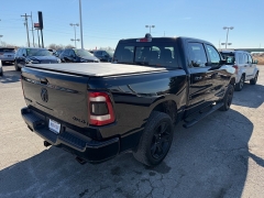 Used 2021  Ram 1500 Big Horn 4x4 Crew Cab 5'7" Box at House of Carz near Rochester&comma; IN