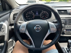 Used 2017 Nissan Altima 4d Sedan 2.5L SV at House of Carz near Rochester, IN