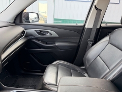 Used 2020  Chevrolet Traverse 4d SUV AWD LT Leather at House of Carz near Rochester&comma; IN