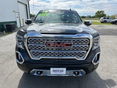 Used 2019 GMC Sierra 1500 4WD Crew Cab Denali at House of Carz near Rochester, IN