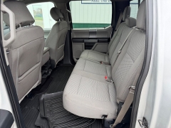 Used 2019  Ford F-150 4WD SuperCrew XLT 5 1&sol;2 at House of Carz near Rochester&comma; IN