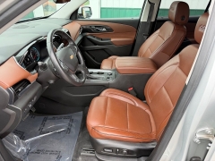 Used 2018  Chevrolet Traverse 4d SUV AWD High Country at House of Carz near Rochester&comma; IN