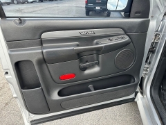 Used 2005 Dodge Ram 1500 4WD Reg Cab SLT at House of Carz near Rochester, IN