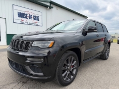  2018 Jeep Grand Cherokee 4d SUV 2WD Overland V6 High Altitude at House of Carz near Rochester&comma; IN