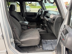 Used 2016  Jeep Wrangler Unlimited 4d Convertible Sport at House of Carz near Rochester&comma; IN