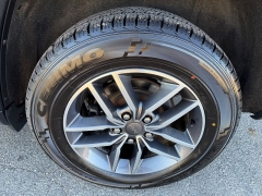 Used 2019  Jeep Grand Cherokee 4d SUV 4WD Limited V6 at House of Carz near Rochester, IN