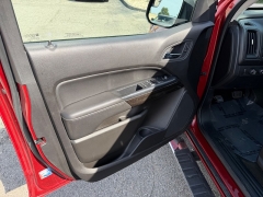 Used 2016  GMC Canyon 4WD Crew Cab SLT at House of Carz near Rochester&comma; IN