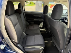 Used 2017  Mitsubishi Outlander 4d SUV FWD ES at House of Carz near Rochester&comma; IN