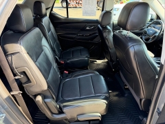 Used 2019  Chevrolet Traverse 4d SUV AWD LT Leather at House of Carz near Rochester&comma; IN