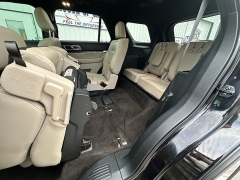Used 2018 Ford Explorer 4d SUV FWD Limited at House of Carz near Rochester, IN
