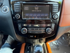 Used 2019  Nissan Rogue 4d SUV AWD SL at House of Carz near Rochester&comma; IN