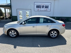 Used 2016  Chevrolet Cruze Limited 4d Sedan LT w/1LT Auto at House of Carz near Rochester, IN